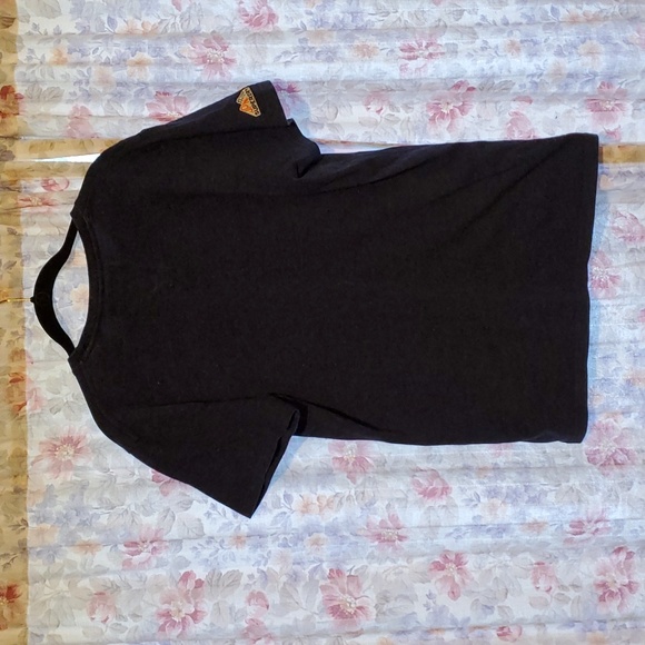 Navy t shirt and shorts - Picture 7 of 7